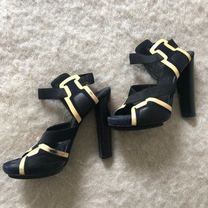 Balenciaga black and white graphic sandals - 38.5